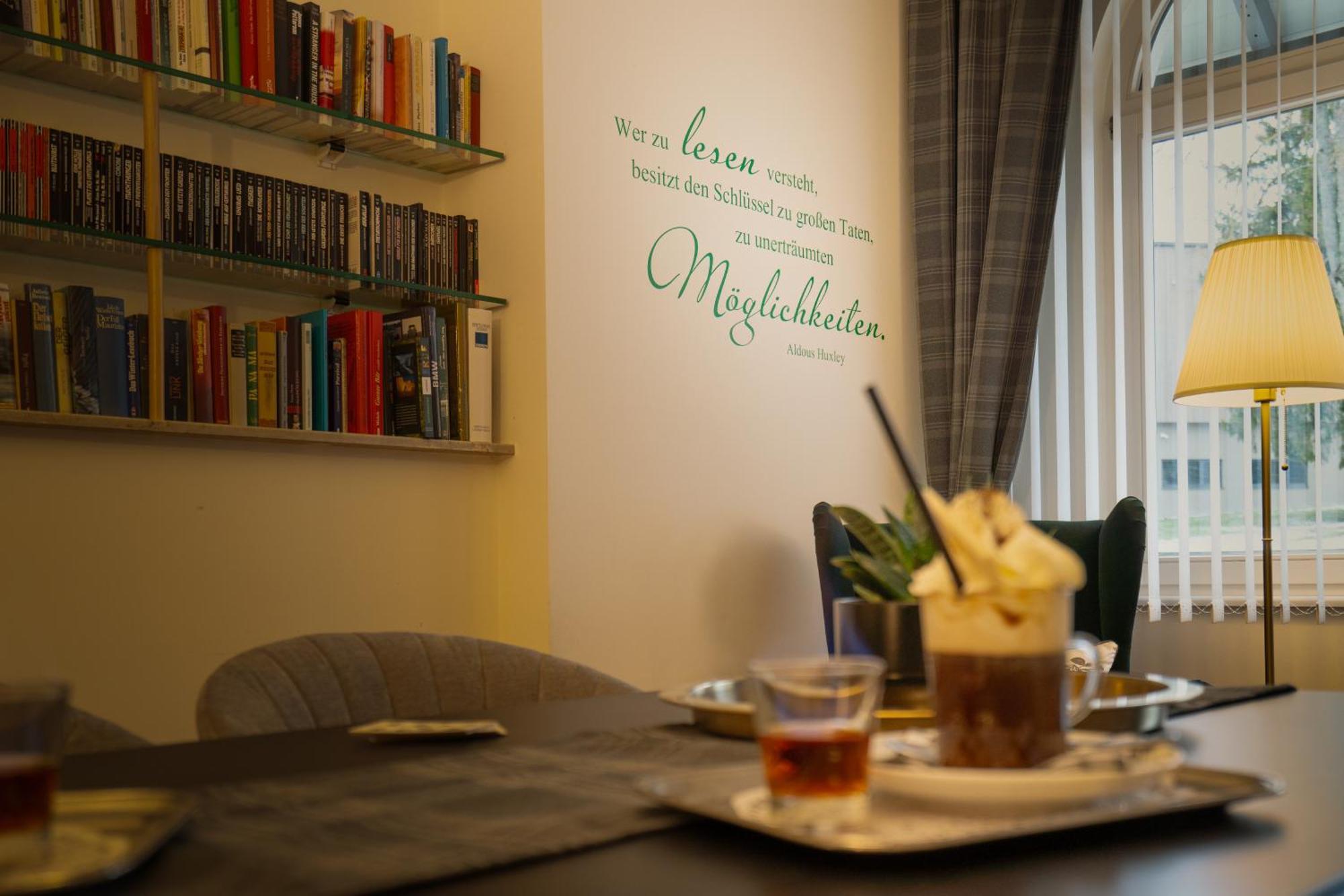 Moehringers Schwarzwald Hotel Бондорф  Экстерьер фото