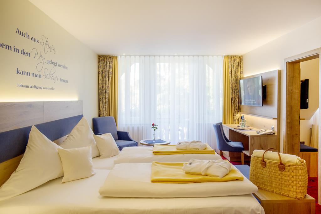 Moehringers Schwarzwald Hotel Бондорф  Экстерьер фото